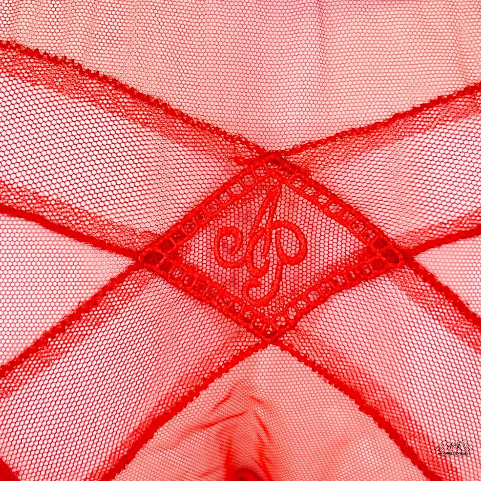 Červená krajková látka s vyšívaným monogramem na kalhotkách Agent Provocateur Casper