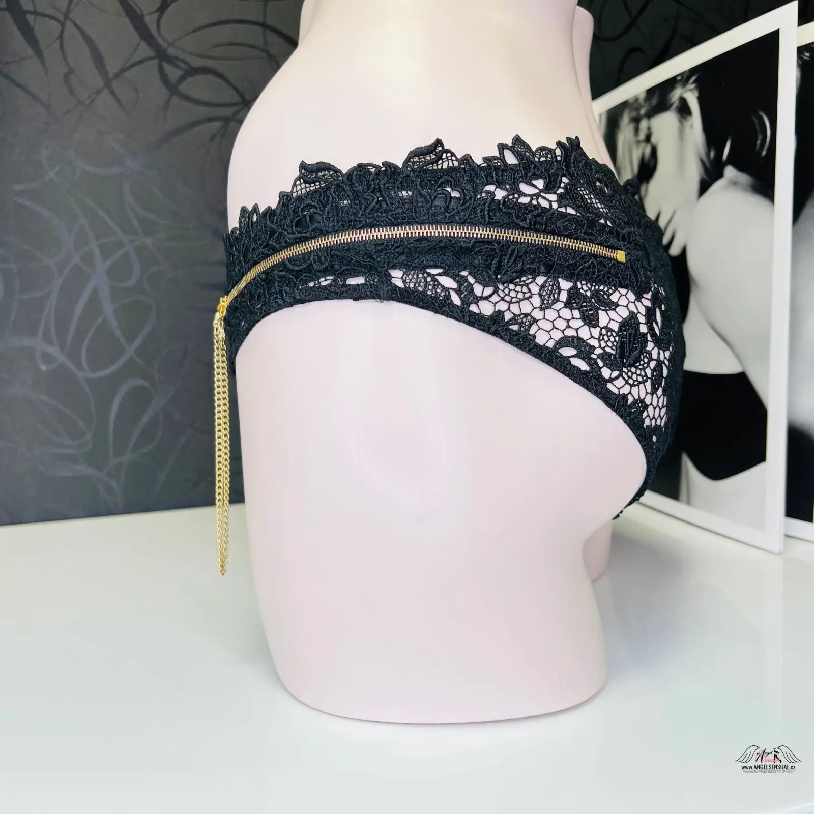 Black lace headband s dekorativním zlatým zipem pro luxusní soiree womens Zindie