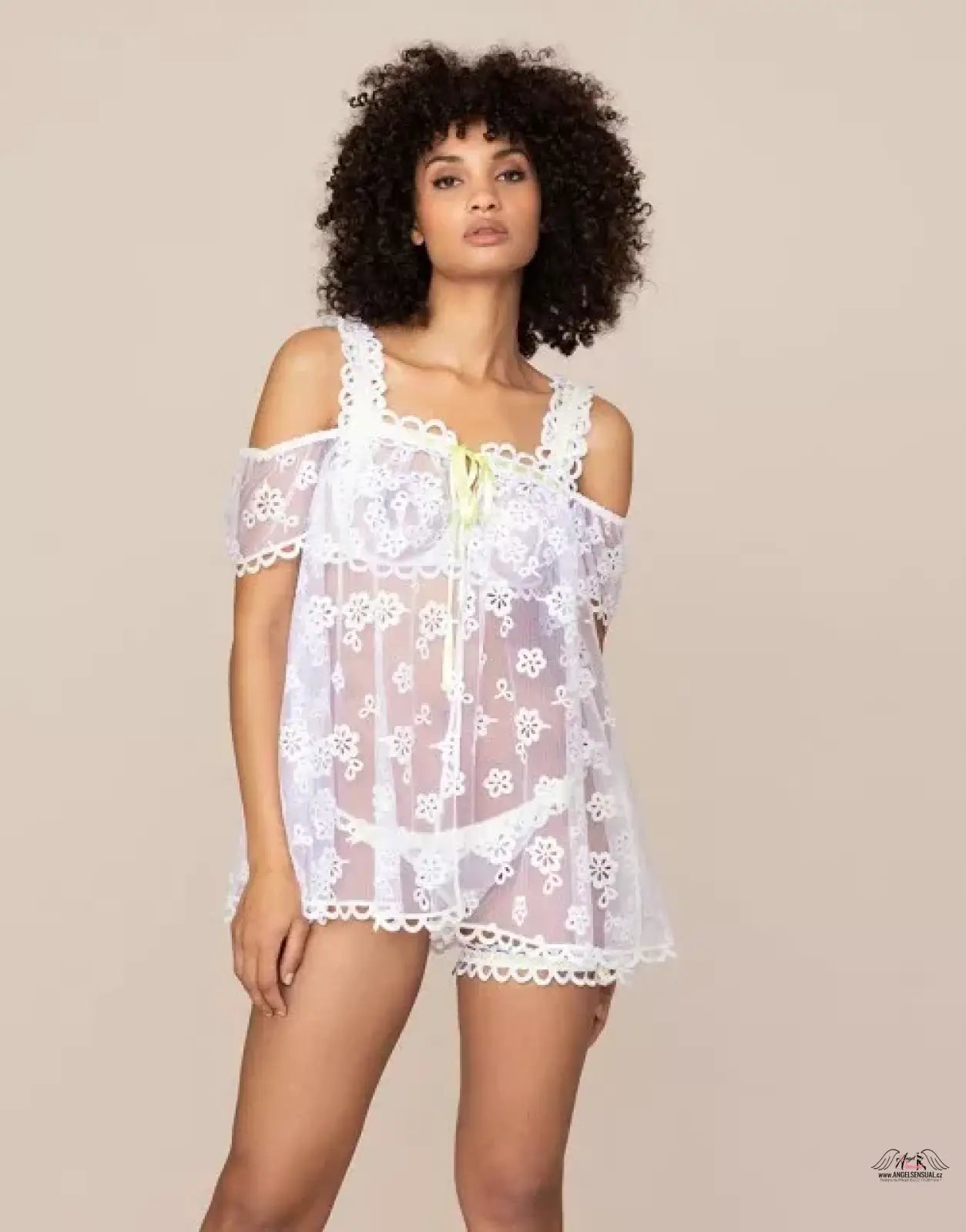 Bílá krajková Župánek laurelie babydoll s odhalenými rameny, Agent Provocateur Laurelie