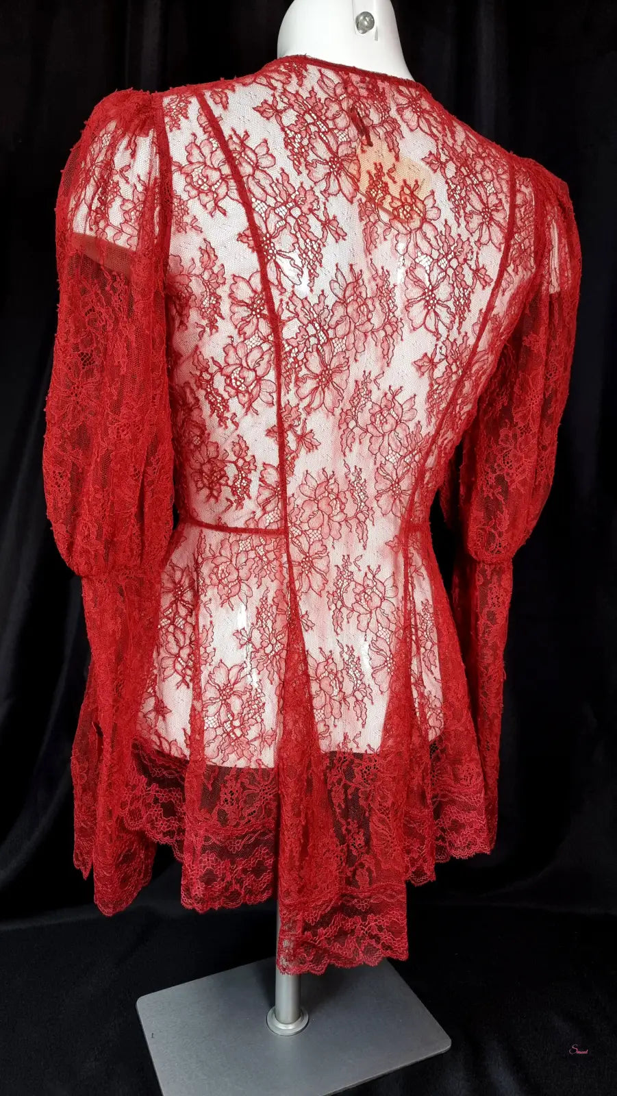 Krajková košile Marcia Jacket Rust od Agent Provocateur na figuríně