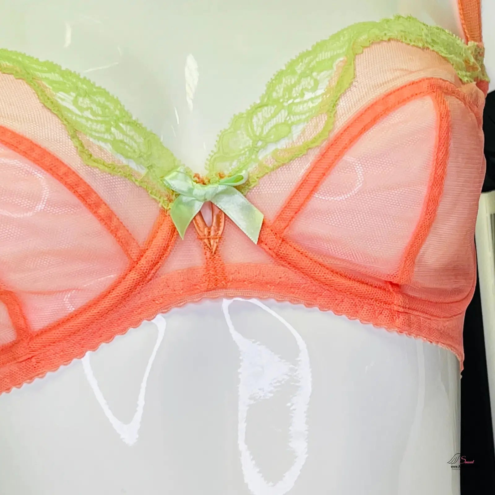 Síťovaná podprsenka Agent Provocateur Heidi v meruňkové a zelené barvě