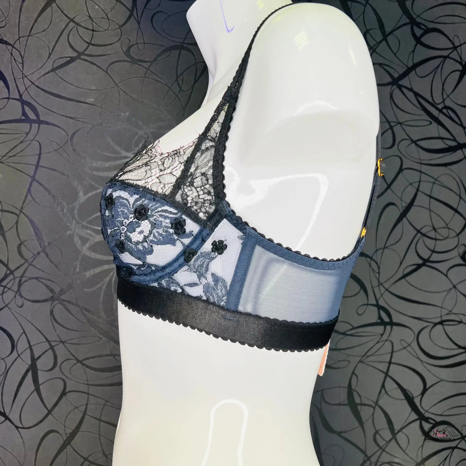 Blue and black lace Macey navy podprsenka with floral embroidery details