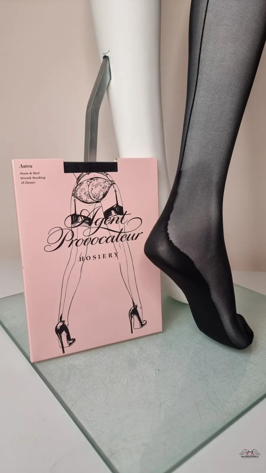 Black seamed stockings from Agent Provocateur Punčochy Astra Stretch Stocking 15 Denier, luxusní podvazkové punčochy astra