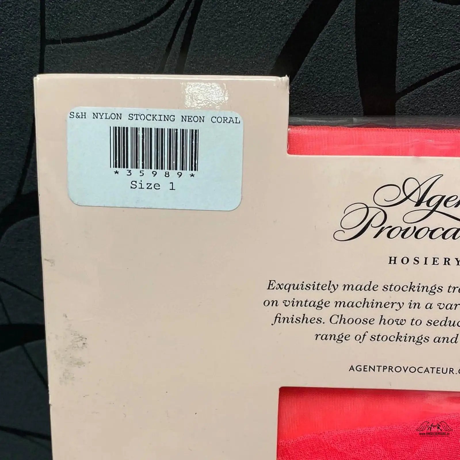 Obal na neonové nadkolenky Agent Provocateur Punčochy Neon Stocking 15 Denier