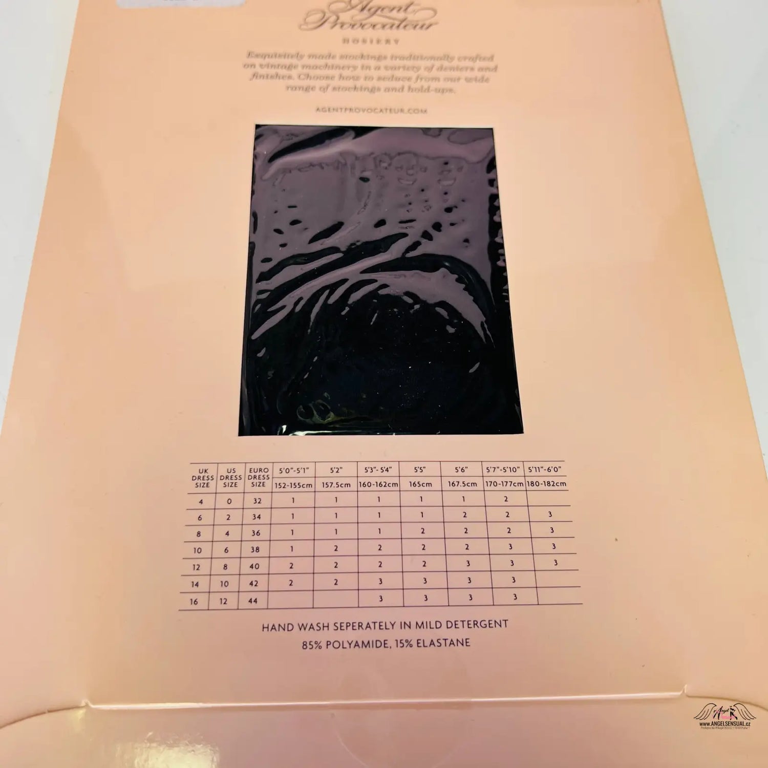 Obal přitažlivé strečové podvazkové punčochy Agent Provocateur s velikostní tabulkou