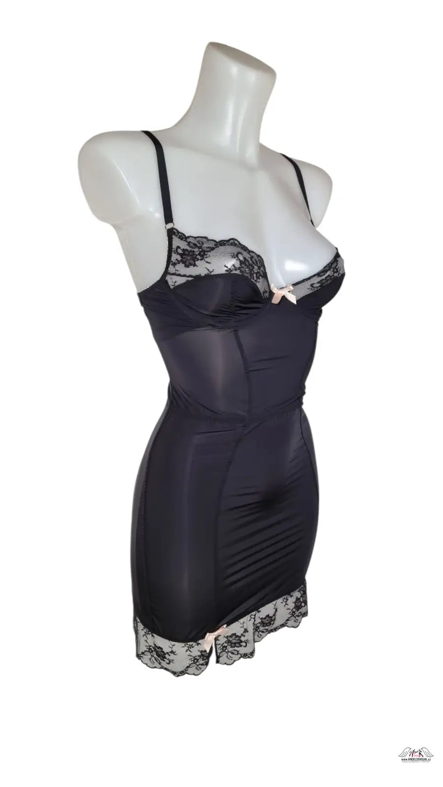 Černá krajková spodní košile Joseline slip black s nastavitelnémi ramínky