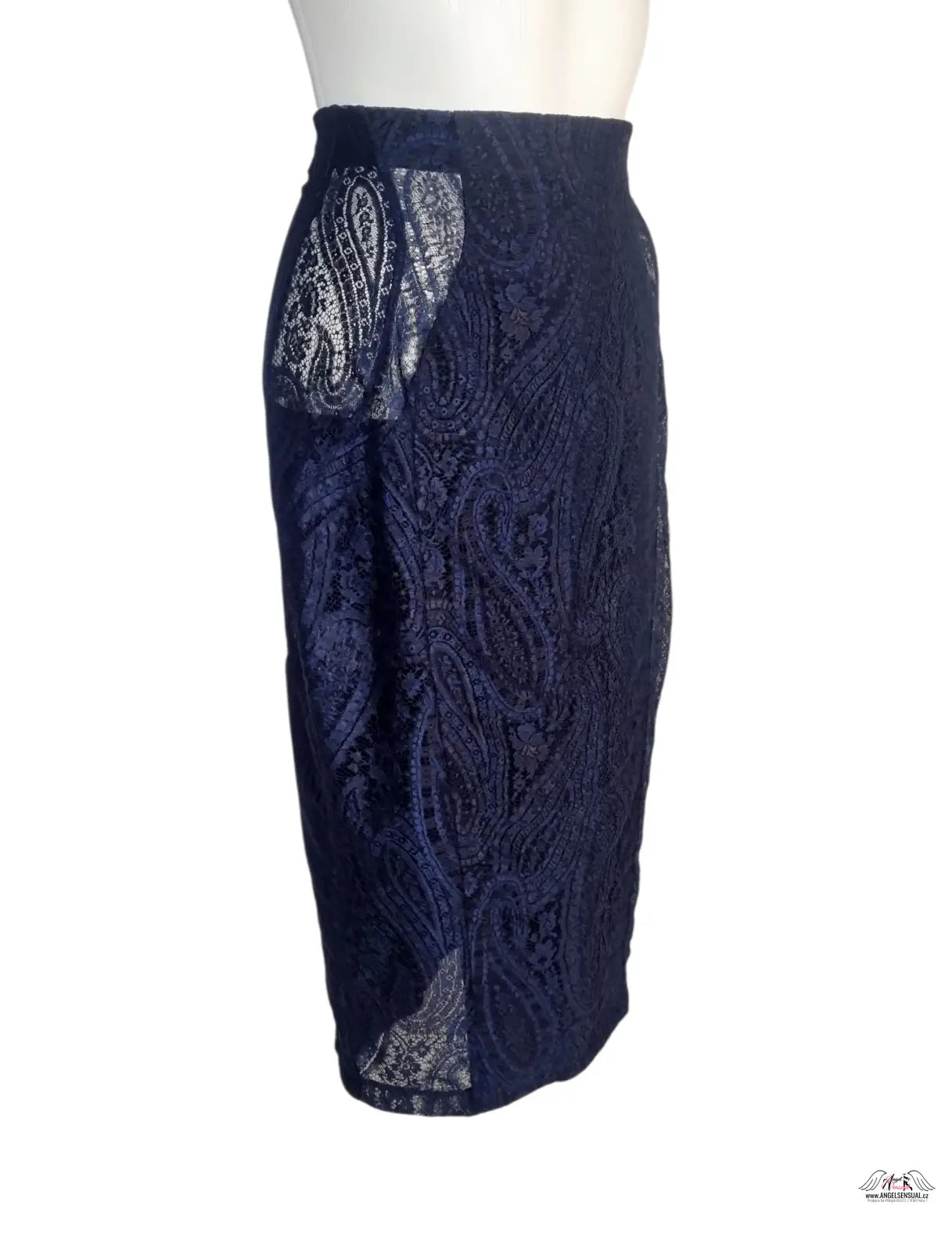 Navy blue paisley lace sukne Agent Provocateur Sukně Madison zvýrazňuje křivky