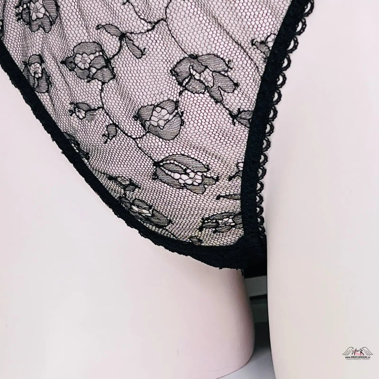 Černé krajková tanga Agent Provocateur Tanga Summer, sexy krajková provocateur sexy