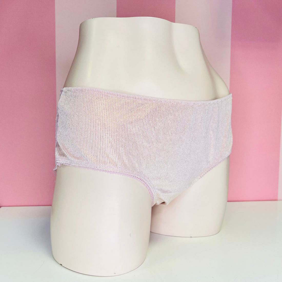 Kalhotky s krajkou - L / Růžová / Nové se štítky - Victoria’s Secret