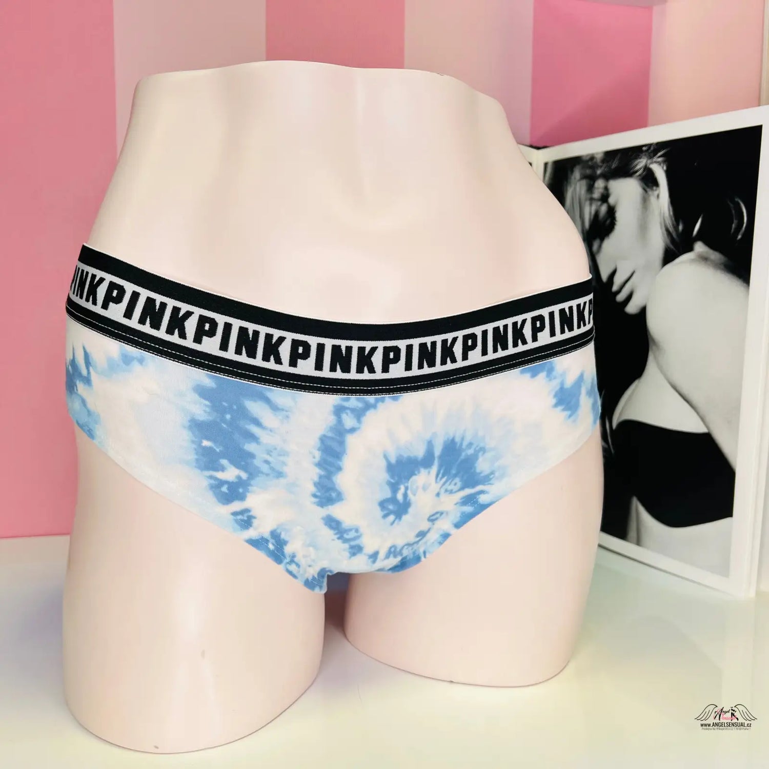 Tie-dye spodní prádlo PINK s výrazným páskem s vzory v kategorii apparel & accessories