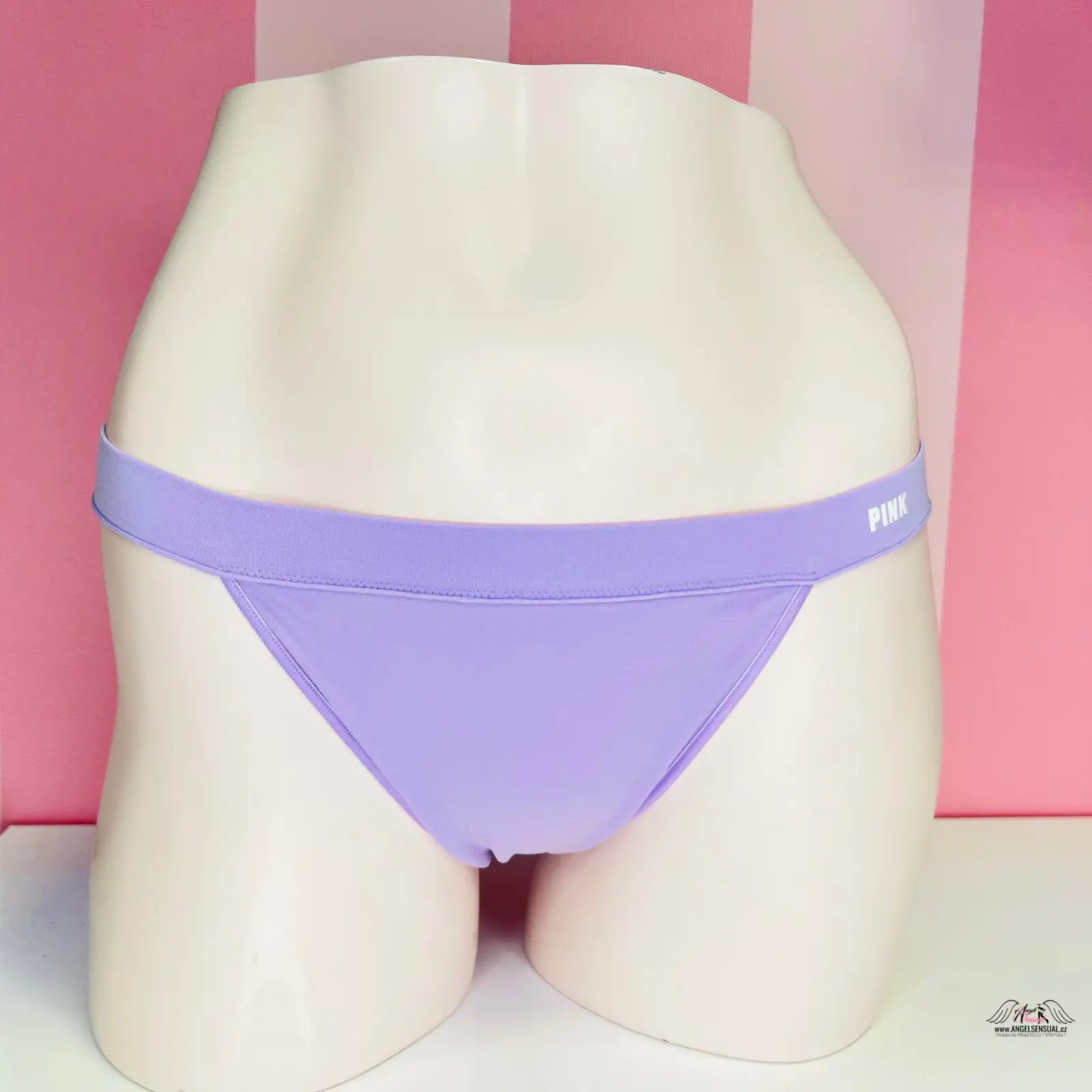 Lavender thong elastické kalhotky levé straně v kolekci PINK Apparel & Accessories