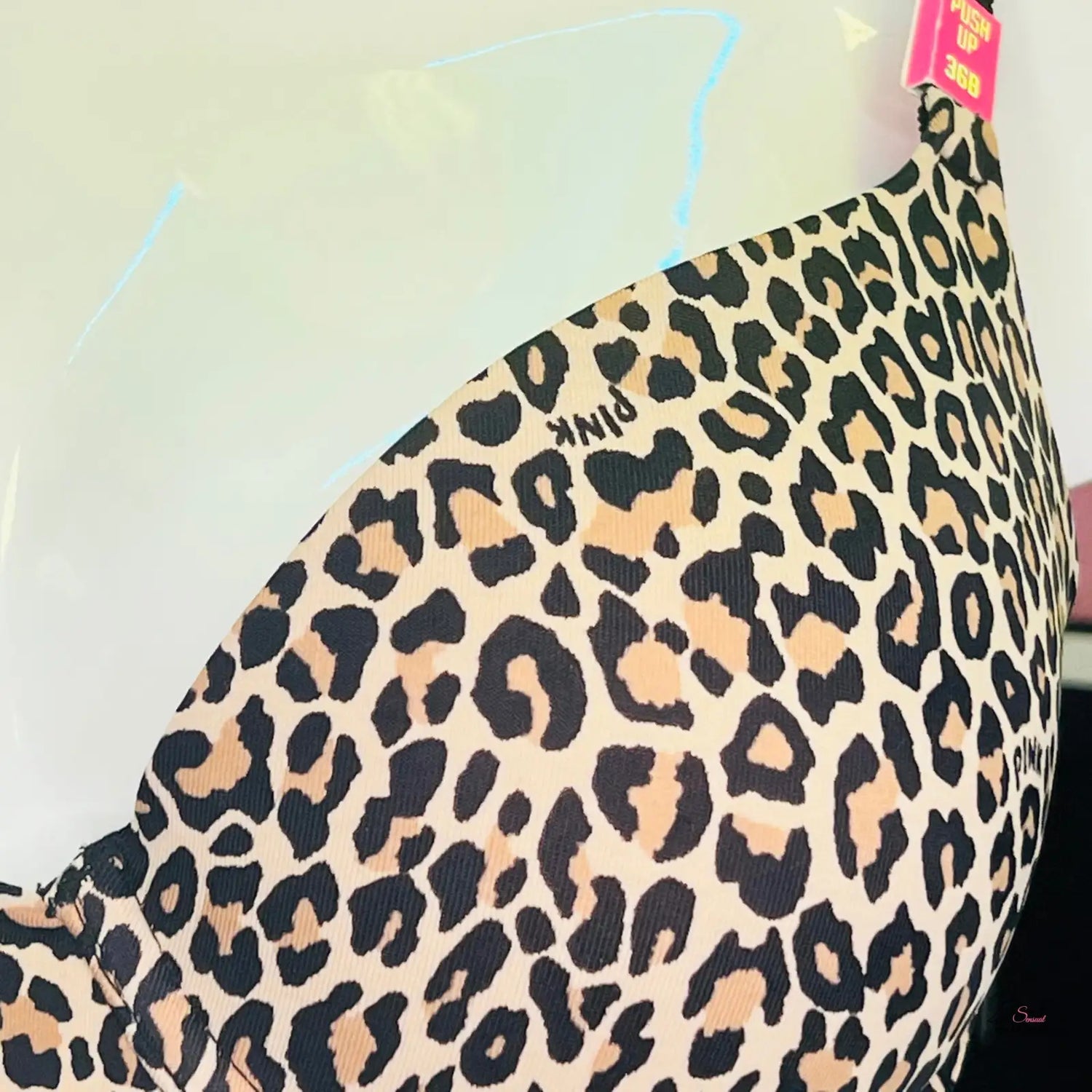 Leopard print bra PINK Podprsenka Barevné Vzory s nastavitelnými ramínky a maximálním pohodlím