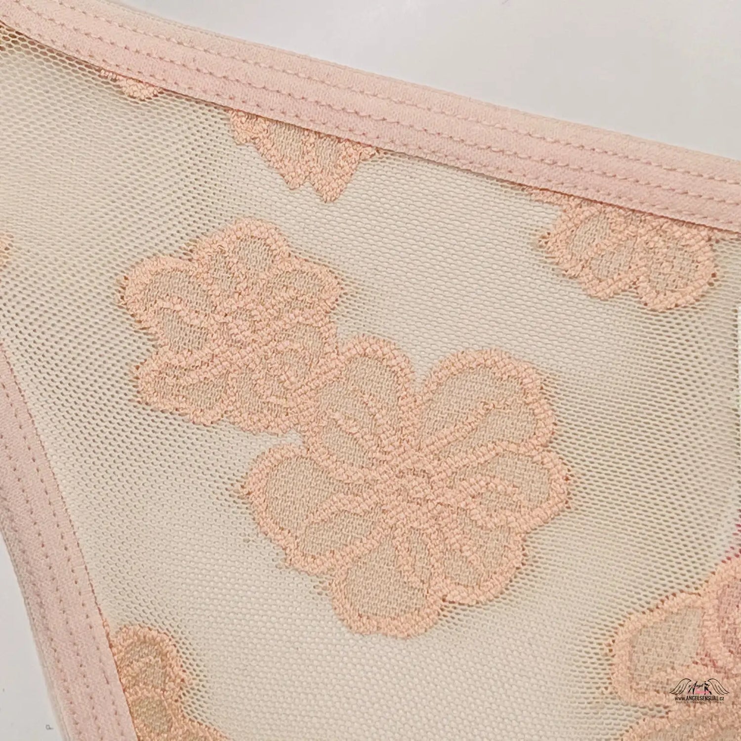 Floral embroidered mesh fabric for TANGA PINK s všitými květinami, síťované tanga pink