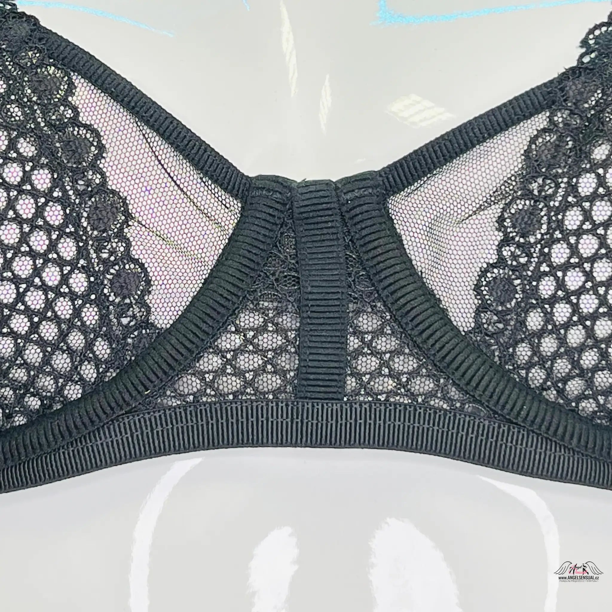 Síťovaná podprsenka - Černá / 34C / Nové se štítky - Podprsenky Victoria’s Secret