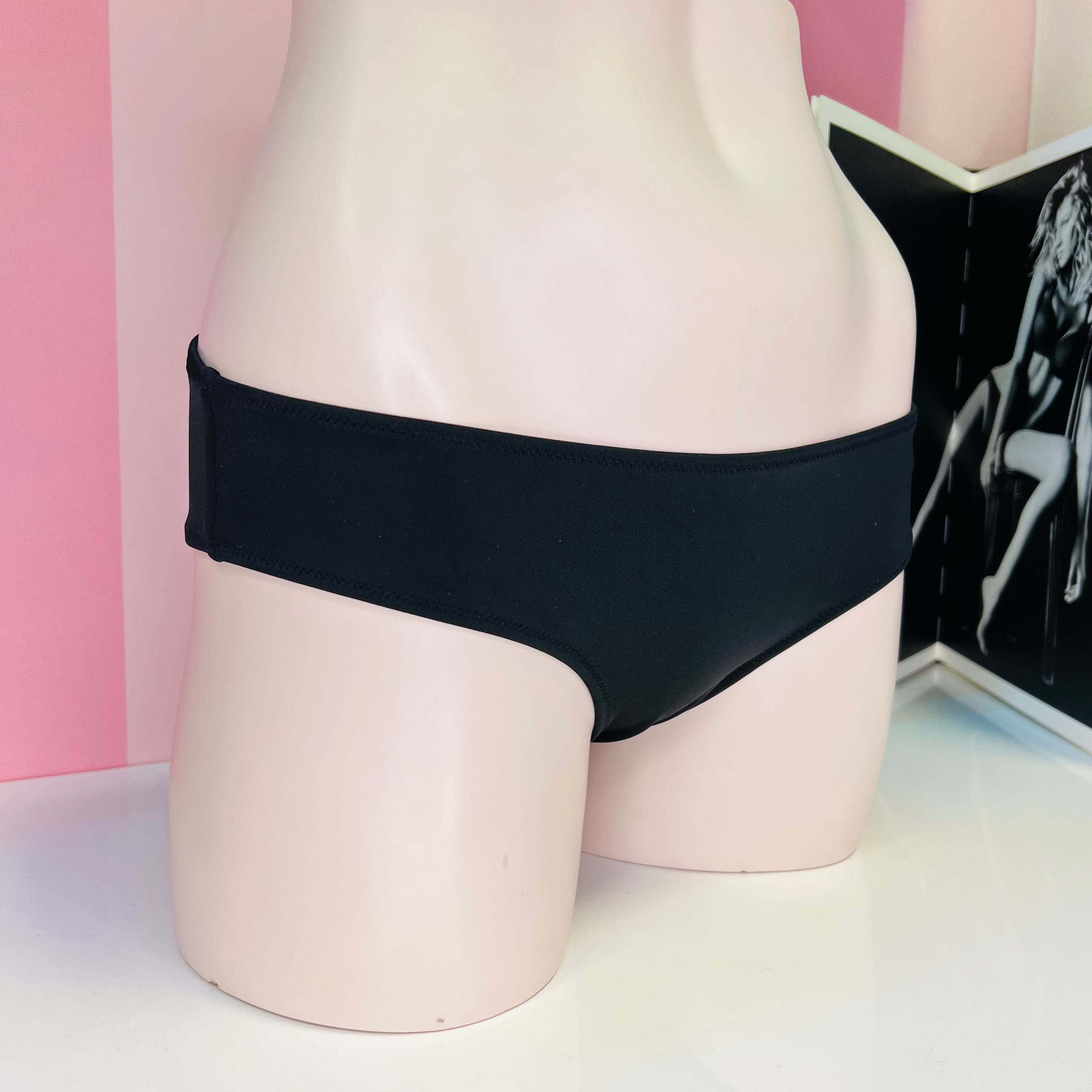 Black bikini spodní díl plavek cheeky Victoria’s Secret Totally Beachin