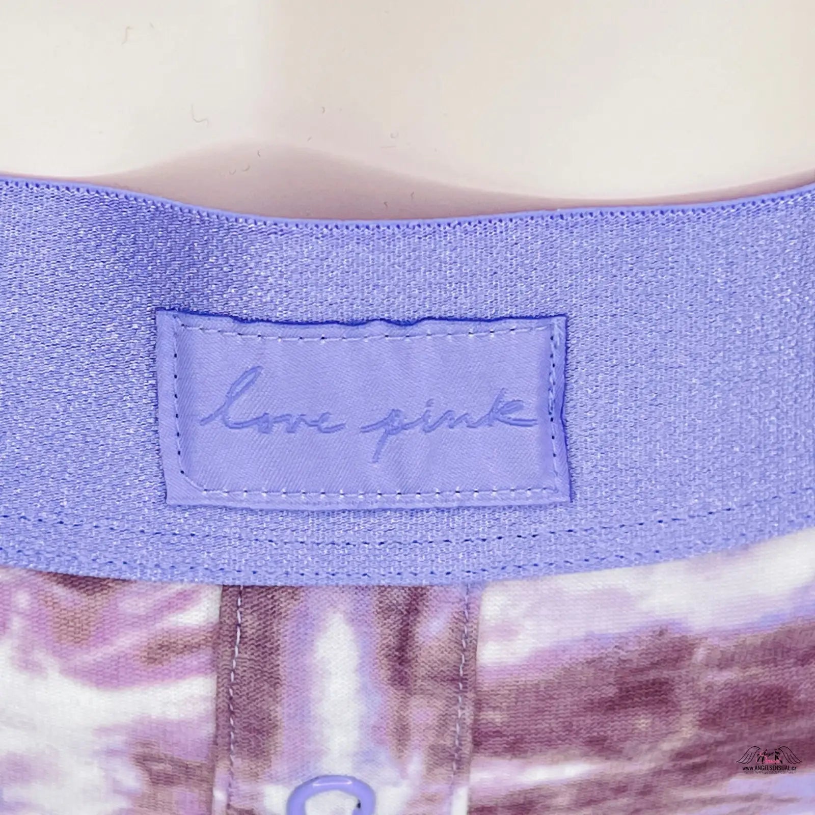 Purple Love Pink shorts from agent provocateur trendy dámské shortie kolekce agent provocateur