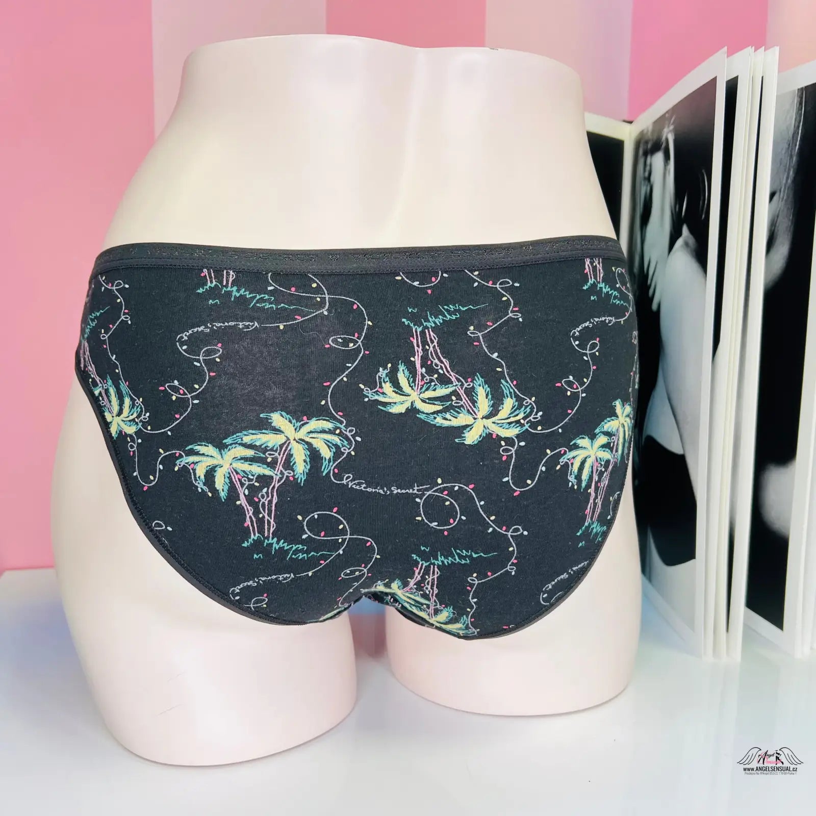 Dámské bavlněné kalhotky Victoria’s Secret s palm tree print, pohodlné apparel & accessories