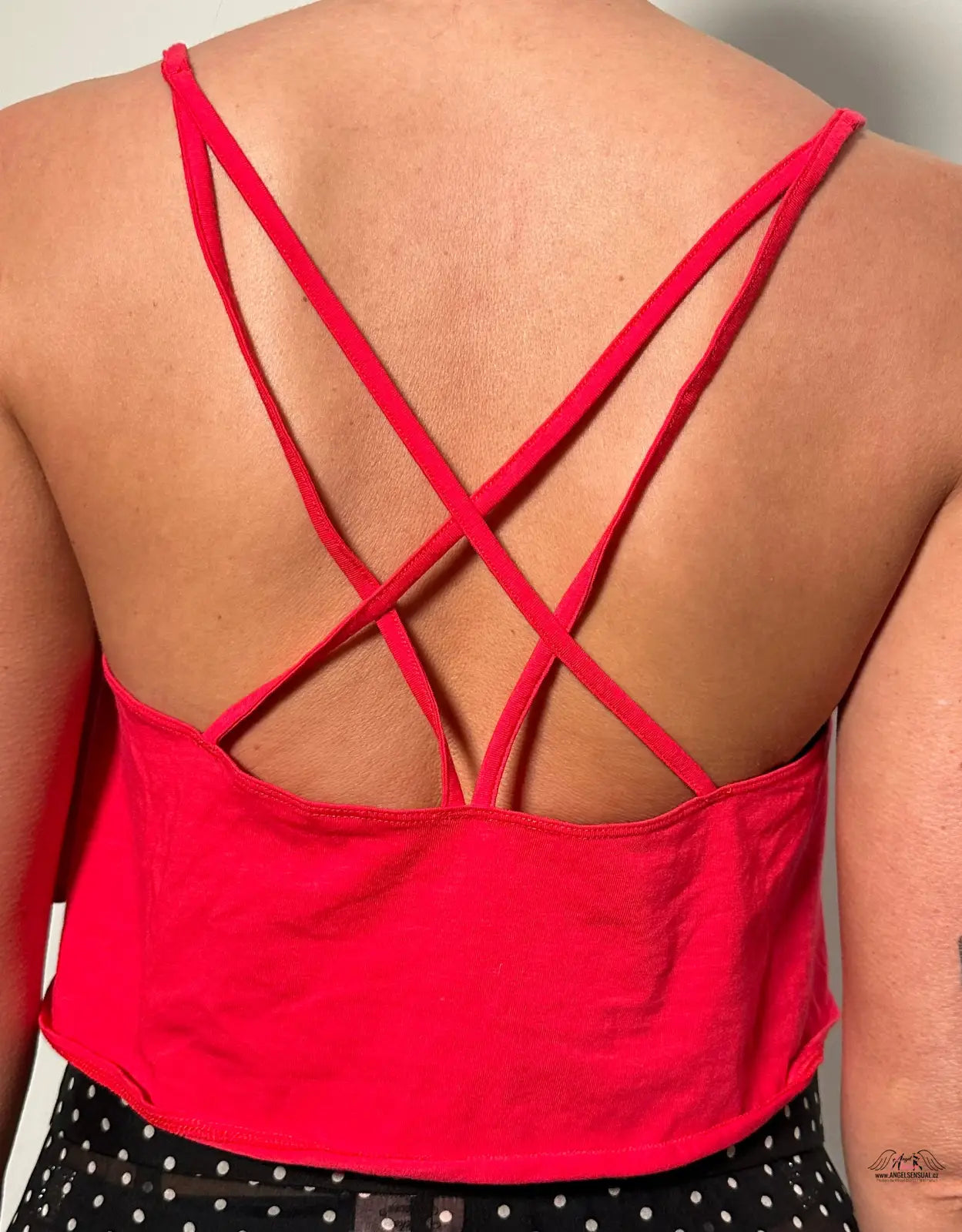 Victoria’s Secret Bavlněné Tílko s překříženými zády zajišťuje maximální komfort