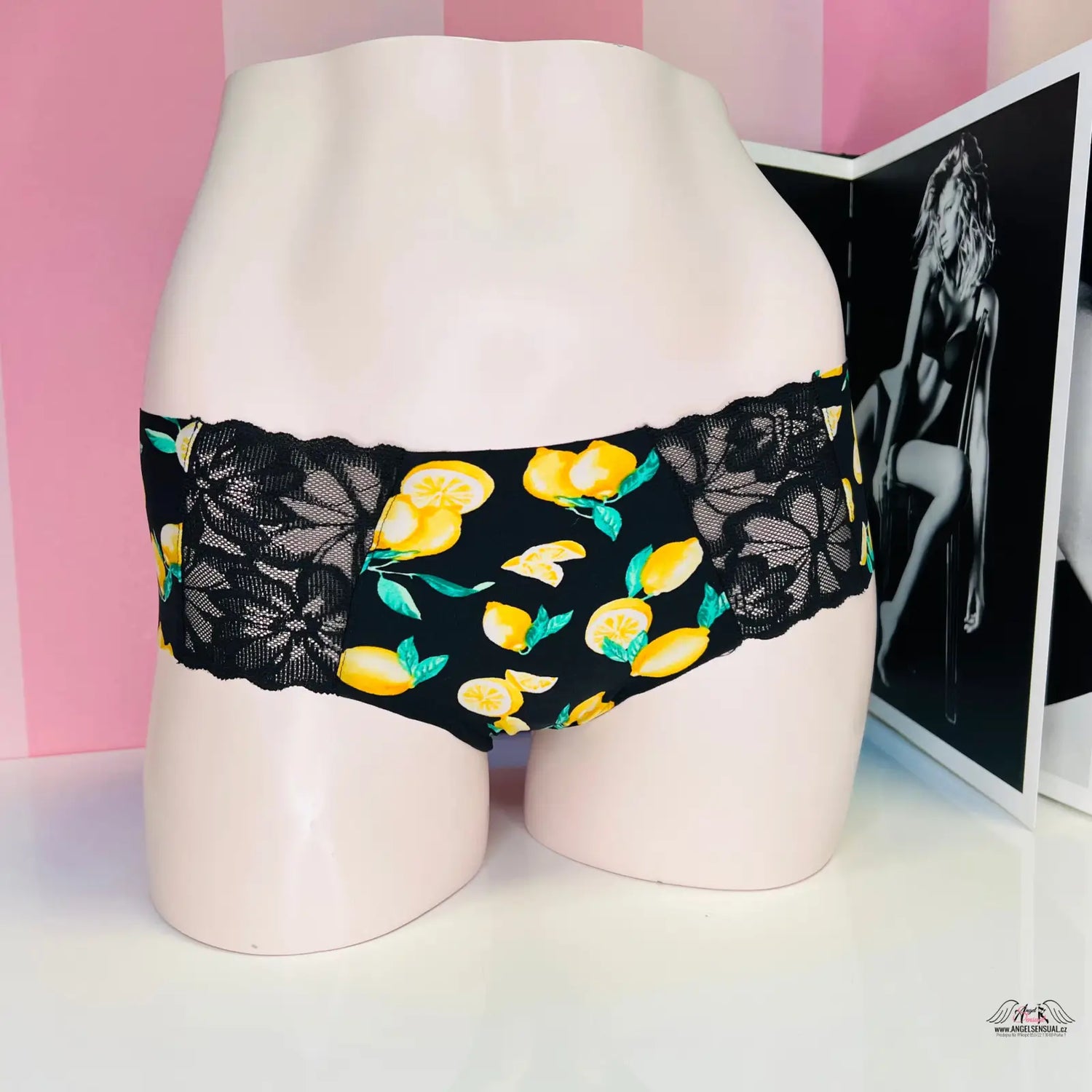 Lemonové celé bezešvé kalhotky s krajkou a vzorem, pohodlné bezešvé kalhotky