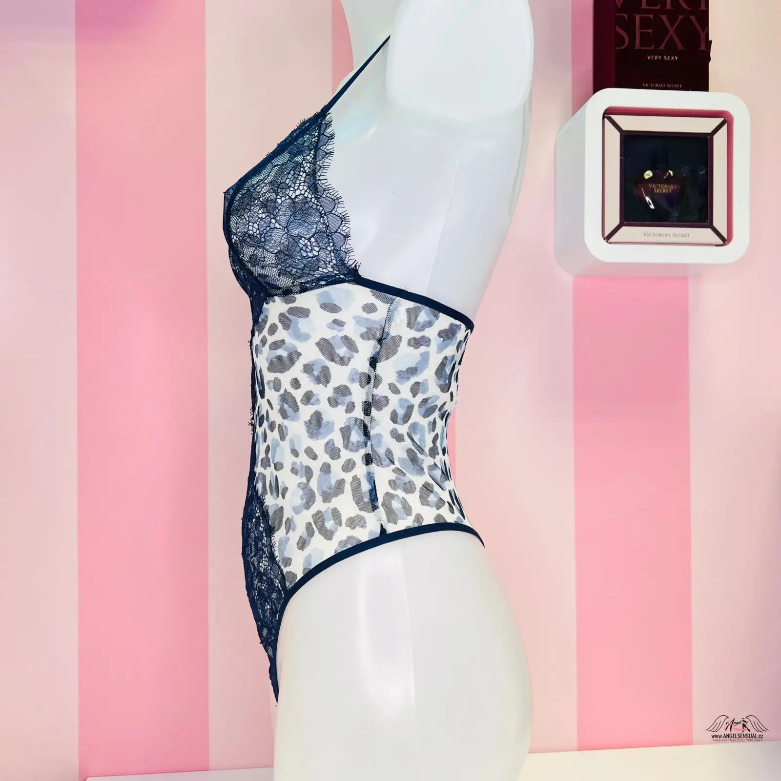 Leopardím vzorem Victoria’s Secret Body s síťovaným a krajkovým designem