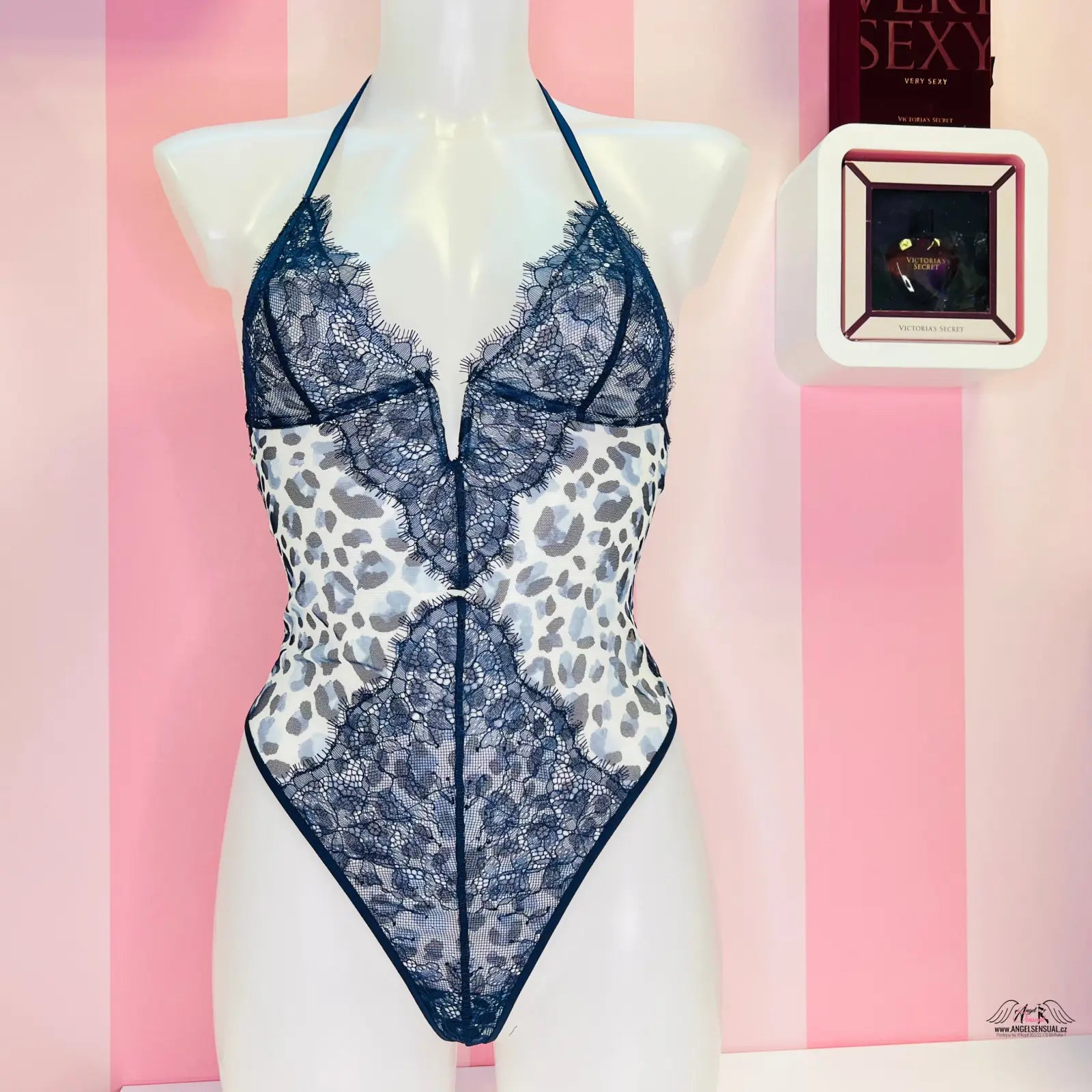 Lacy blue and gepardím vzorem Victoria’s Secret Body síťované s leopardím vzorem