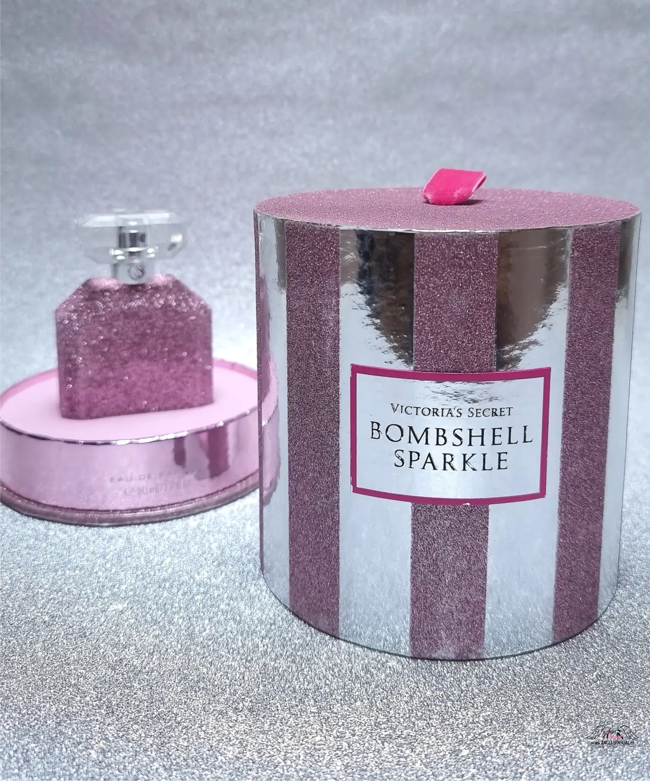 Luxusní kolekce Victoria’s Secret Bombshell Sparkle s třpytivým růžovým parfémem a boxem
