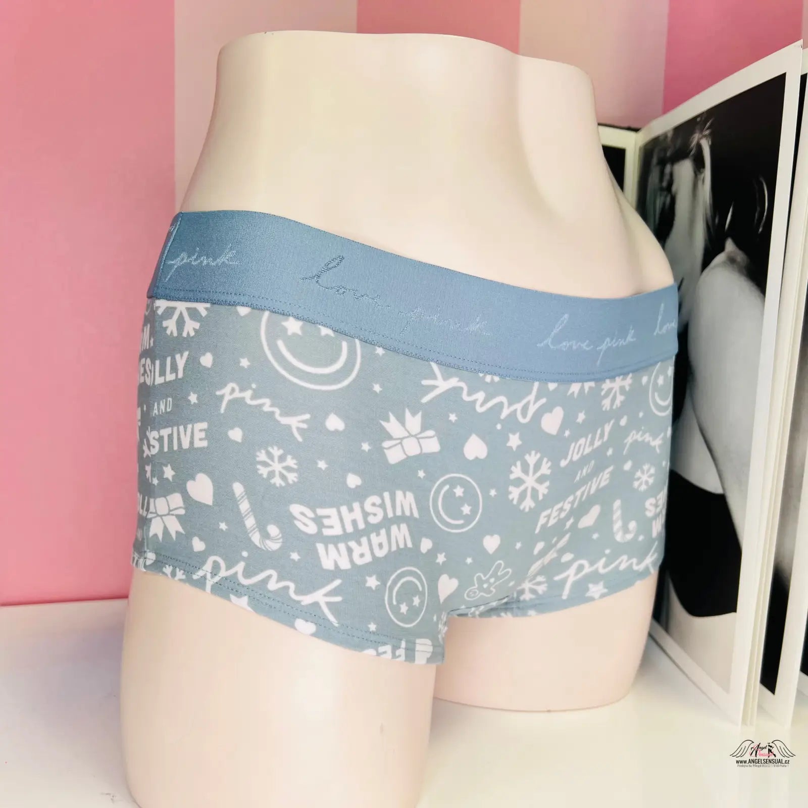 Pohodlné vícebarevné barevné boxerky Victoria’s Secret s pevnou gumou na modelu