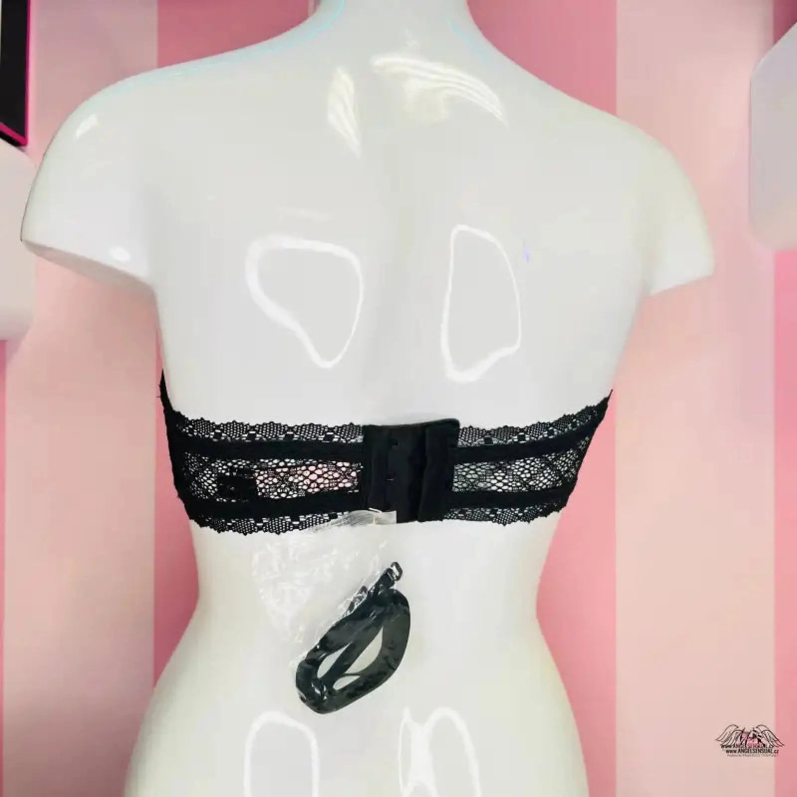 Krajková braletka stylu agent provocateur od Victoria’s Secret, černá bez ramínek