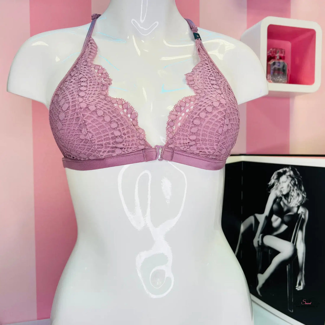 Mauve krajková braletka Victoria’s Secret s zapínáním vpředu, celokrajková apparel & accessories