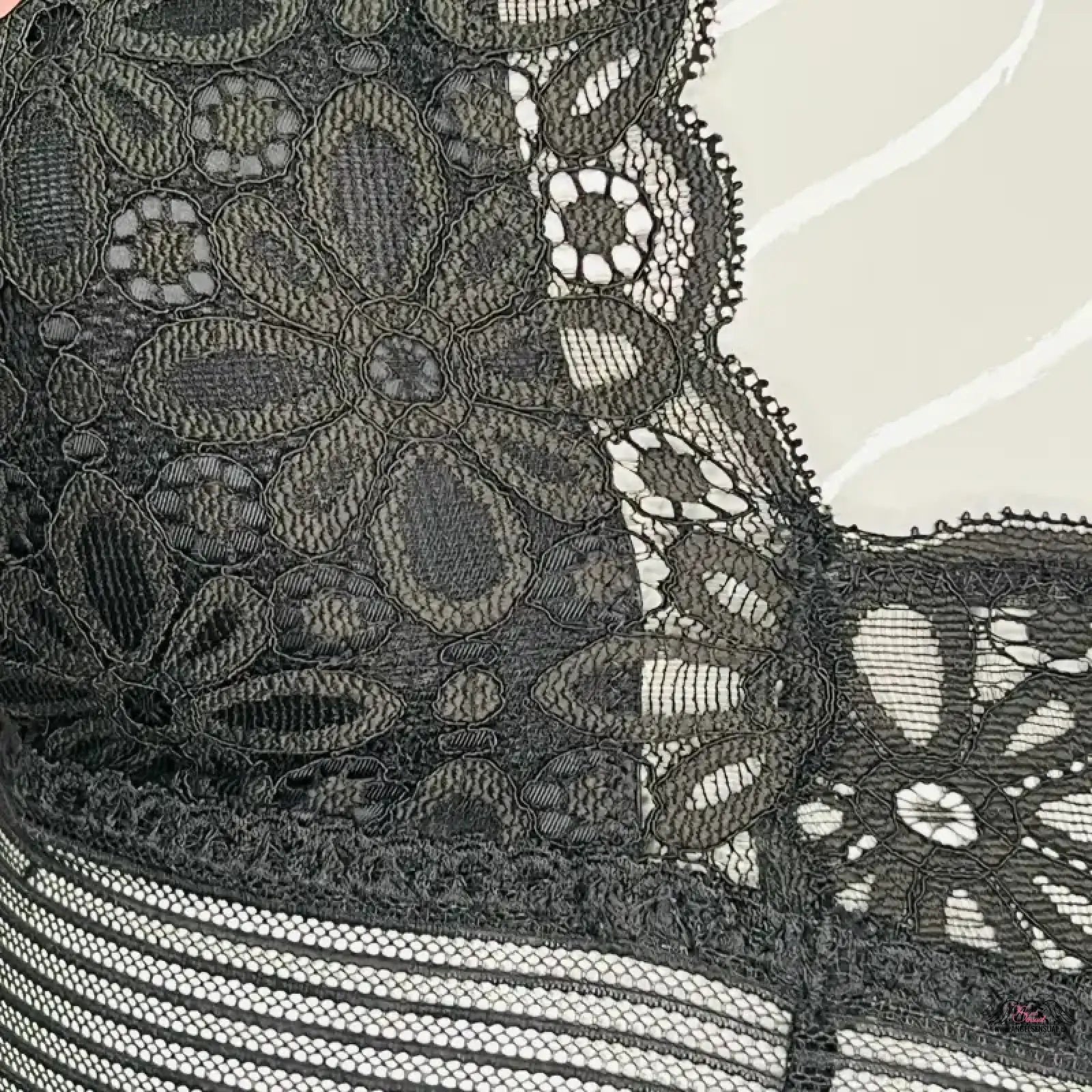 Black květinovým vzorem victoria’s secret braletka s krajkovým designem