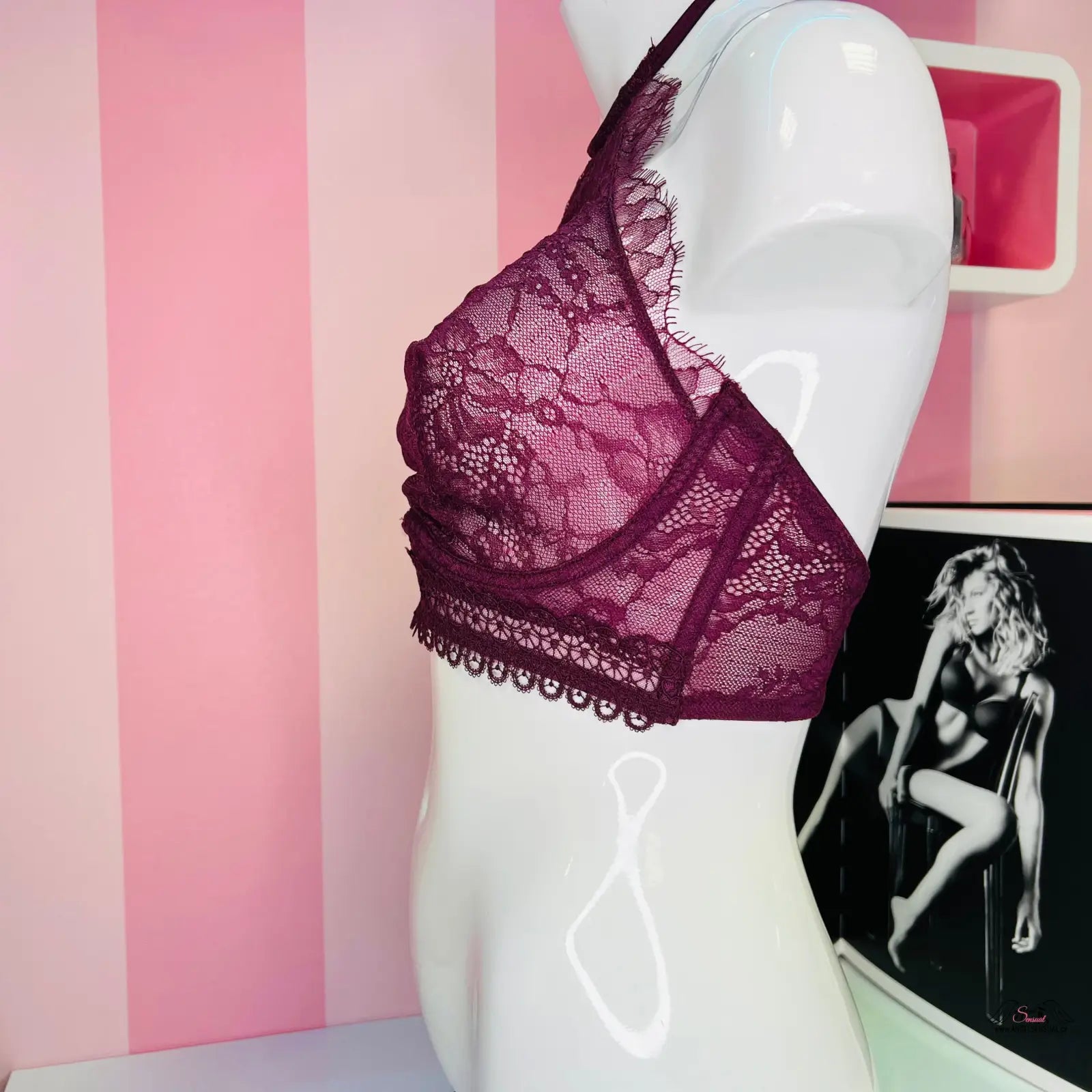 Burgundy krajková braletka Victoria’s Secret s vyztužením, elegantní celokrajová braletka