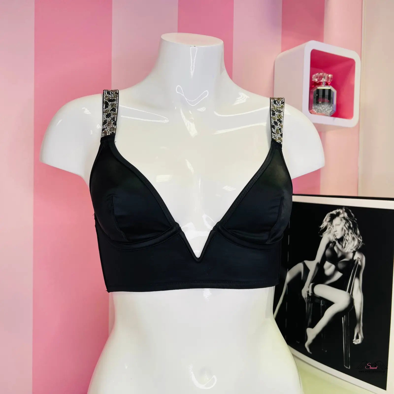 Victoria’s Secret dámské prádlo s kamínky a hlubokým výstřihem, luxusní lingerie