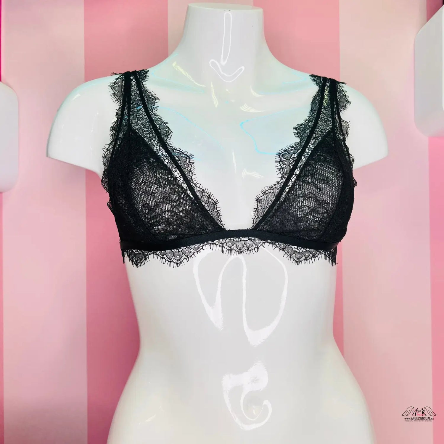 Manekýn s krajkovou braletkou Victoria’s Secret a agent provocateur na prodej