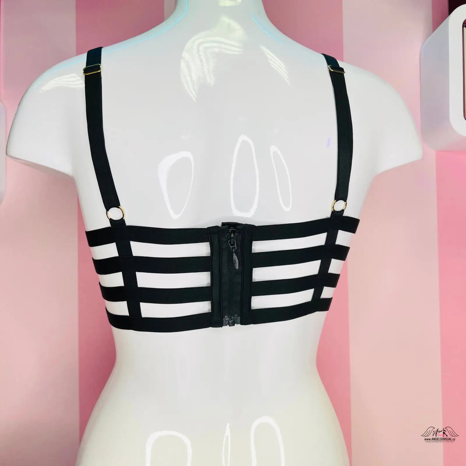 Černobílá pruhovaná braletka Victoria’s Secret s nastavitelnými ramínky a zapínáním na zádech