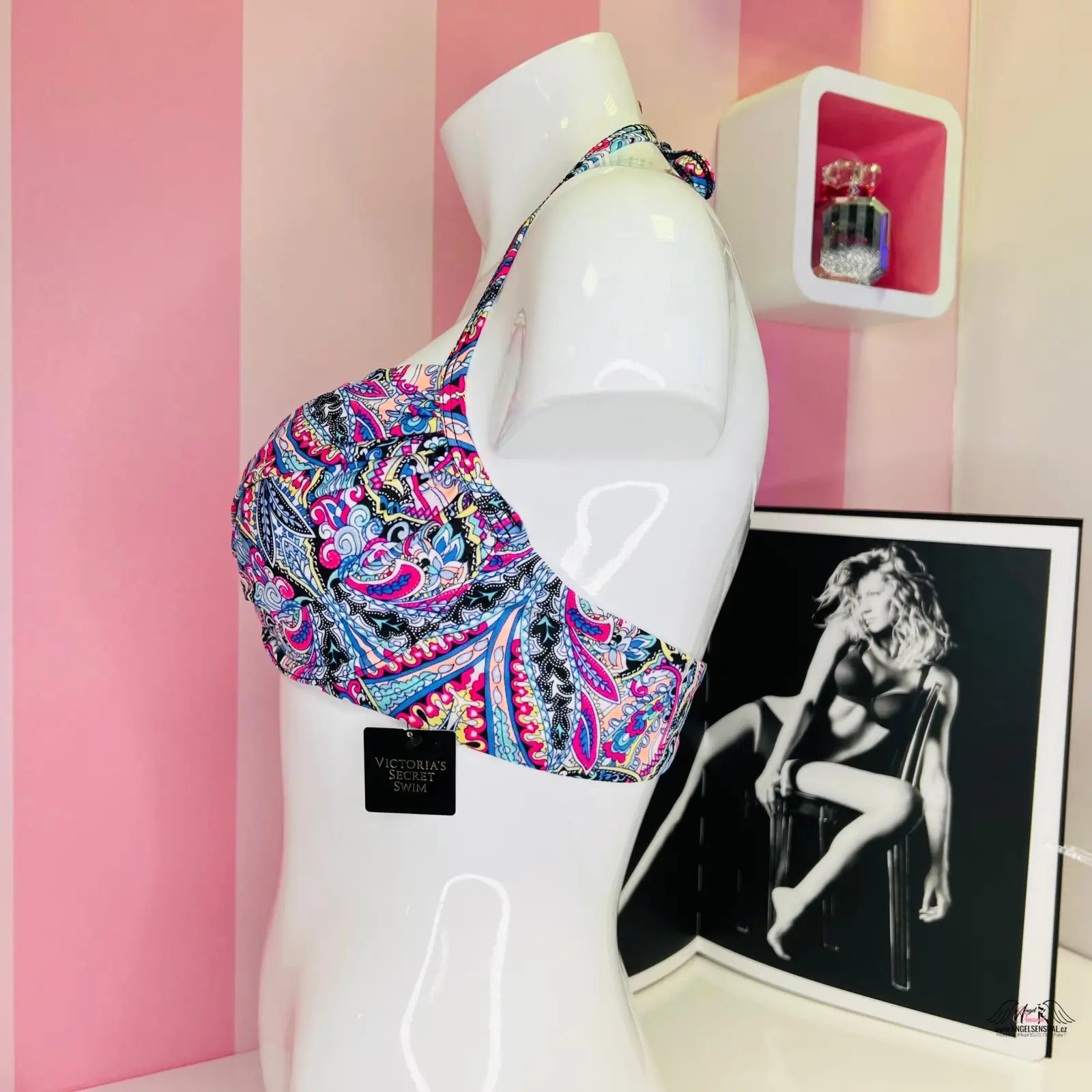 Paisley halter bikini top from Victoria’s Secret Horní Díl Plavek Etno Vzor, stylový horní díl plavek