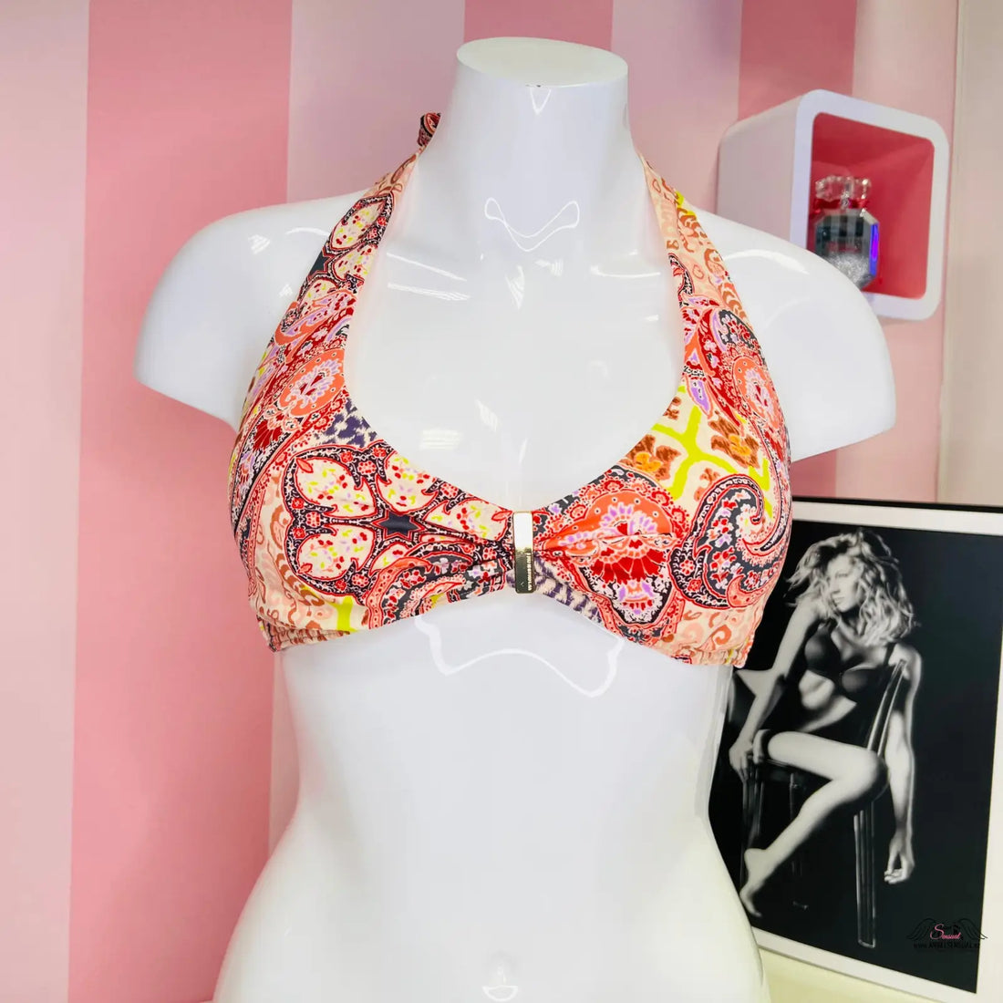 Paisley halter horní díl plavek s kovovou aplikací a zlatou sponou