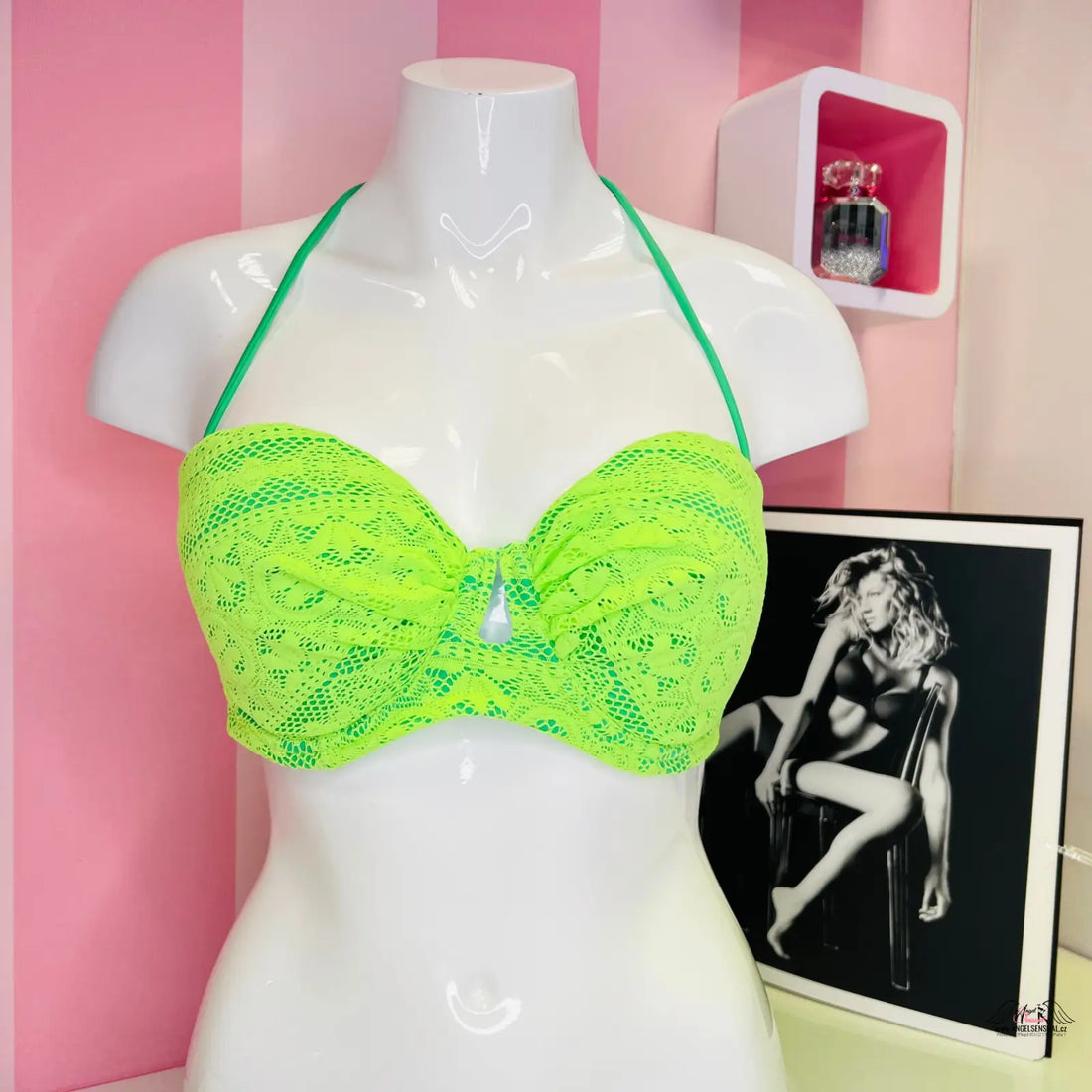 Neonově zelený krajkový horní díl plavek Victoria’s Secret Limetová Krajka