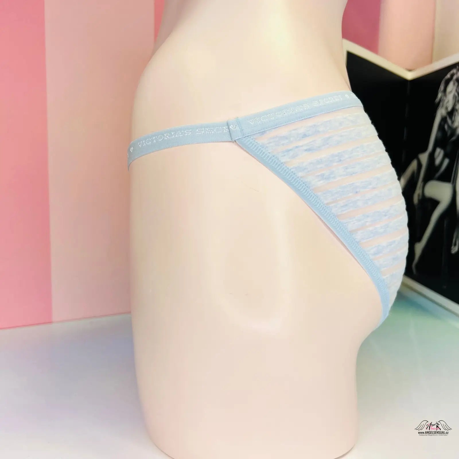 Light blue lace thong stylové kalhotky s nápisem kolem pasu, Victoria’s Secret Kalhotky Pruhované