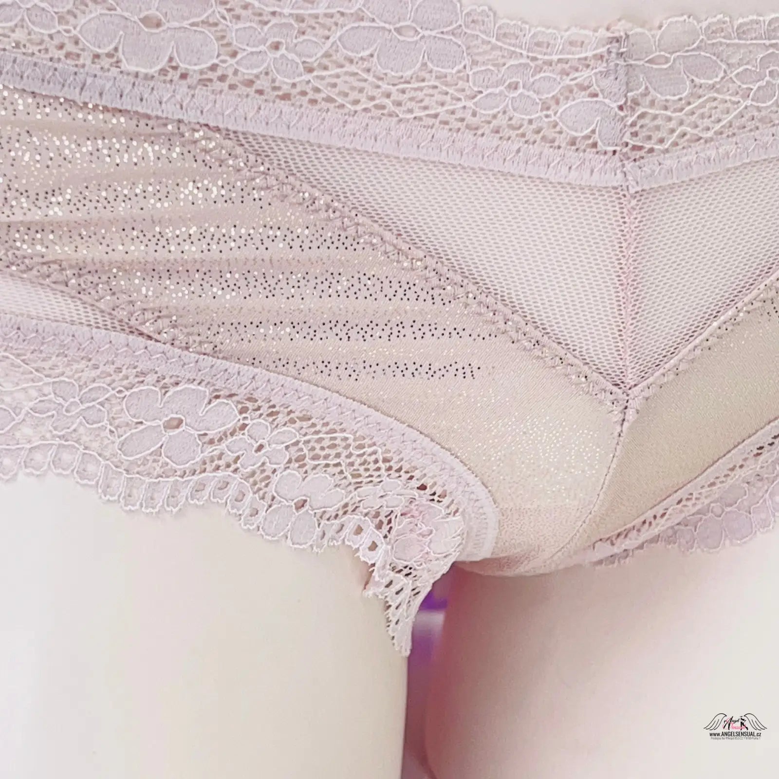 Lace-trimmed dámské kalhotky s svůdný střih a příjemný materiál, Victoria’s Secret
