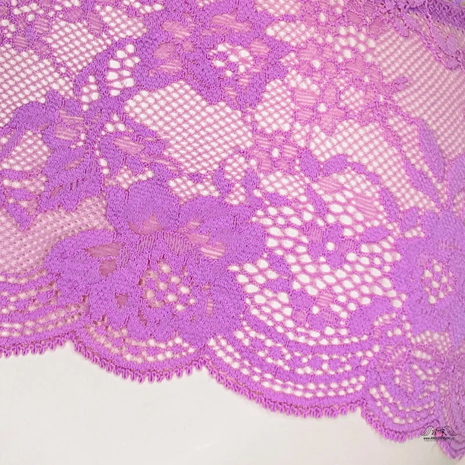 Purple floral krajka tanga Victoria’s Secret s pevnou krajkou a širokým lemem
