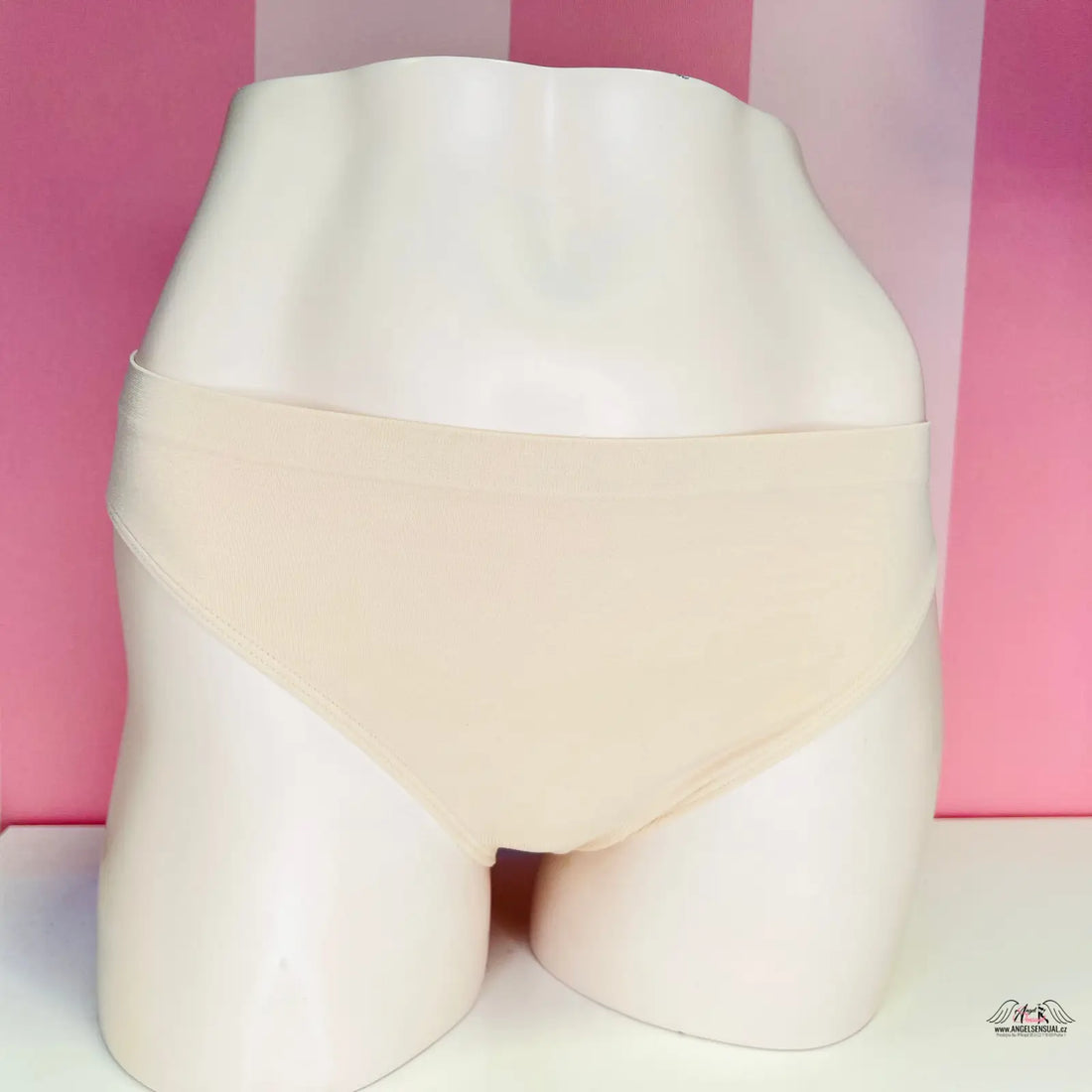 Nude-colored women’s underwear Victoria’s Secret Kalhotky Tělové z velice elastického materiálu