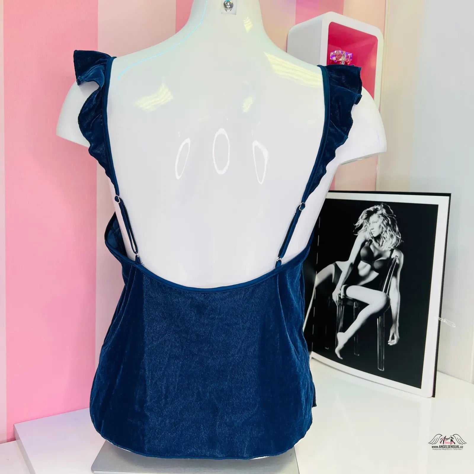 Blue semišový top s ruffle straps, velice příjemný, apparel & accessories
