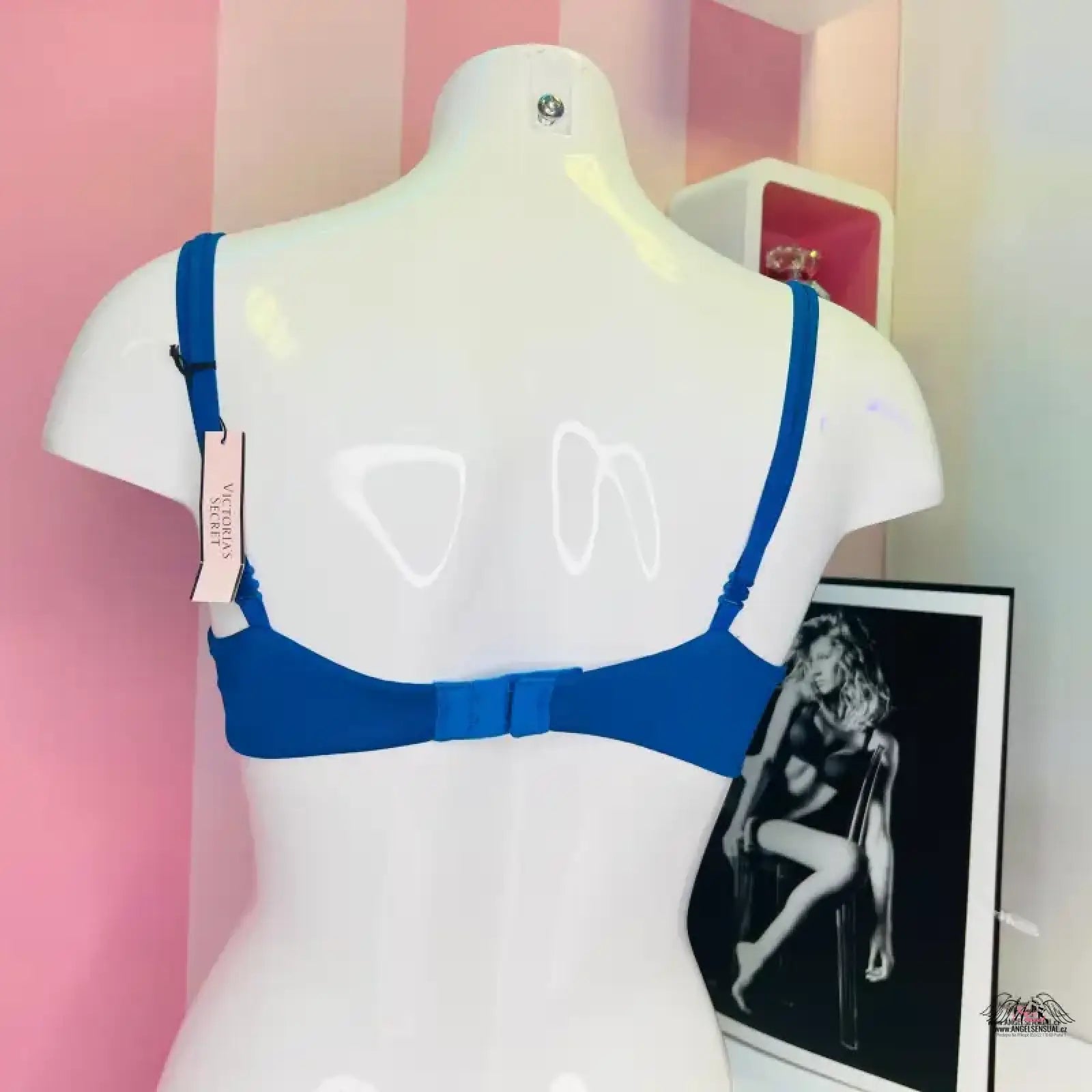 Royal blue push up podprsenka Victoria’s Secret s nastavitelnémi ramínky pro maximální pohodlí