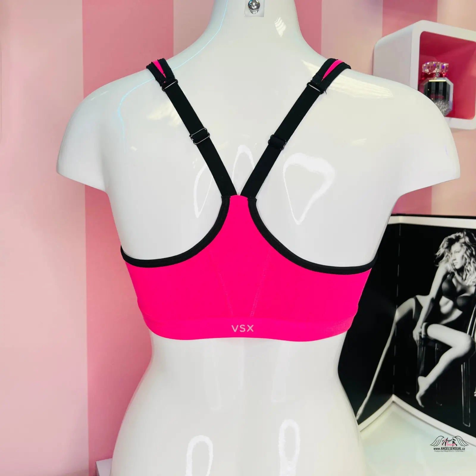Sportovní podprsenka Victoria’s Secret s růžovým a černým zipem, nastavitelnými ramínky