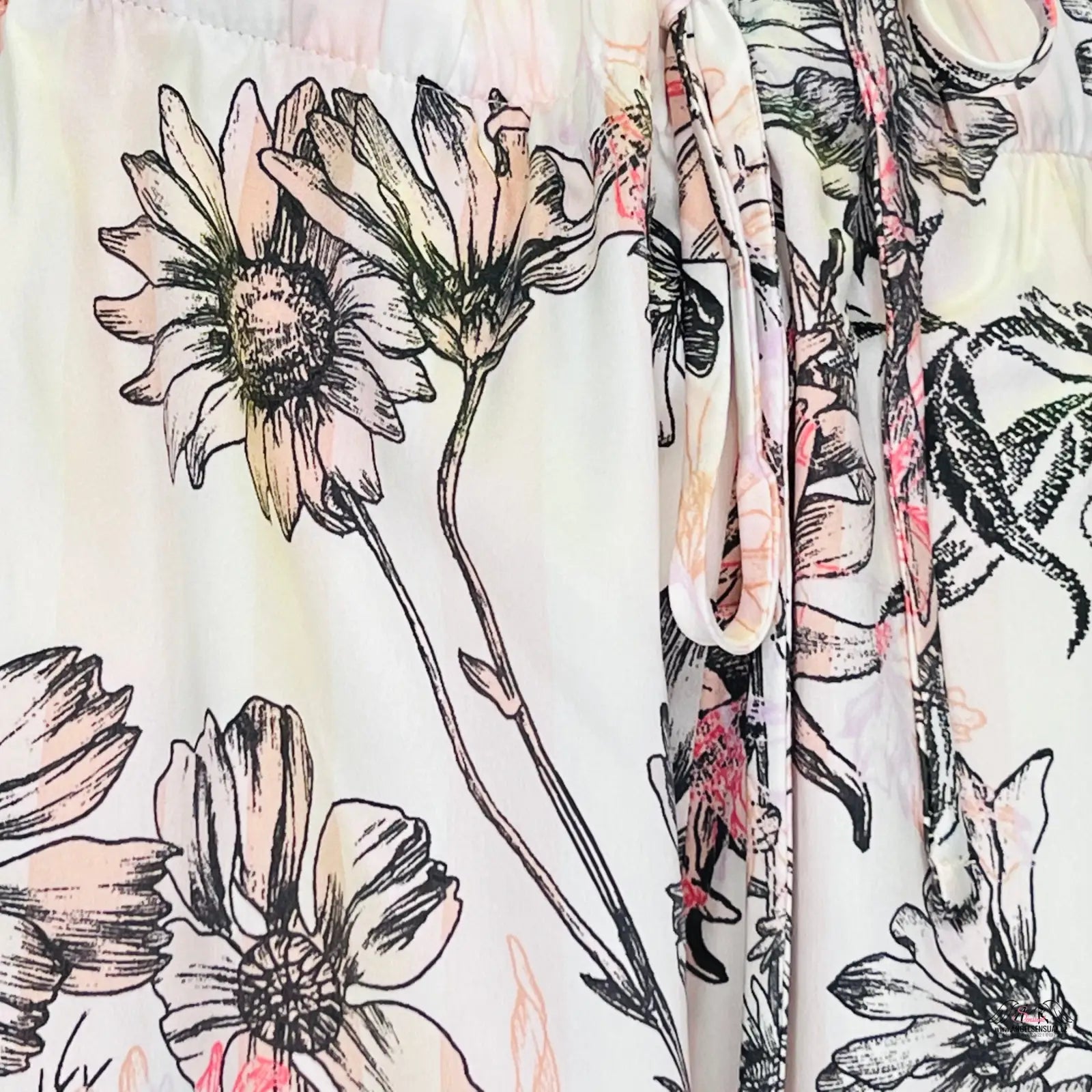 Floral print fabric s jemného materiálu a stahovací šňůrkou, Victoria’s Secret Pyžamové Kraťasy Flower