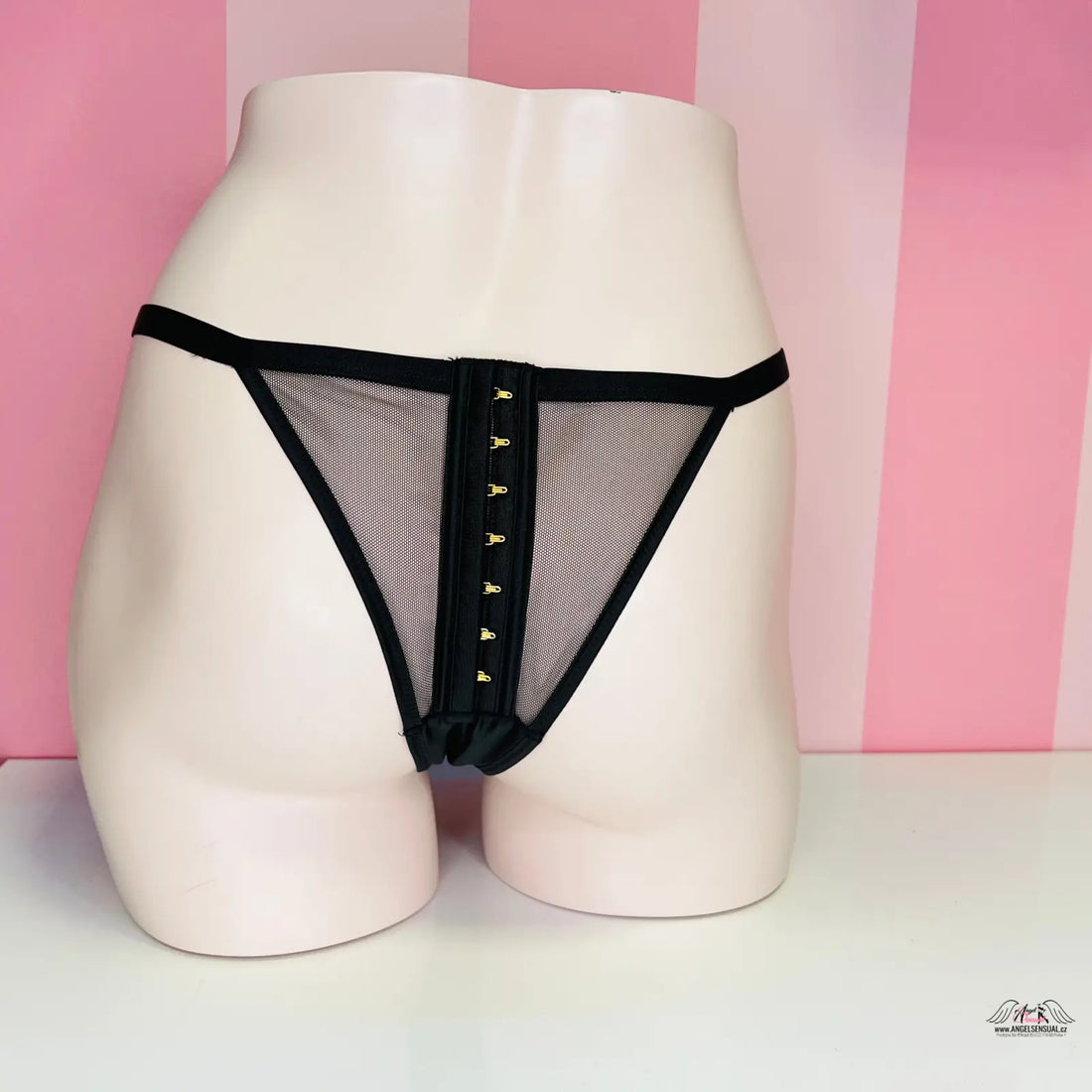 Victoria’s Secret sexy síťované tanga s dekorativními kovovými nýty, kolekce spodního prádla