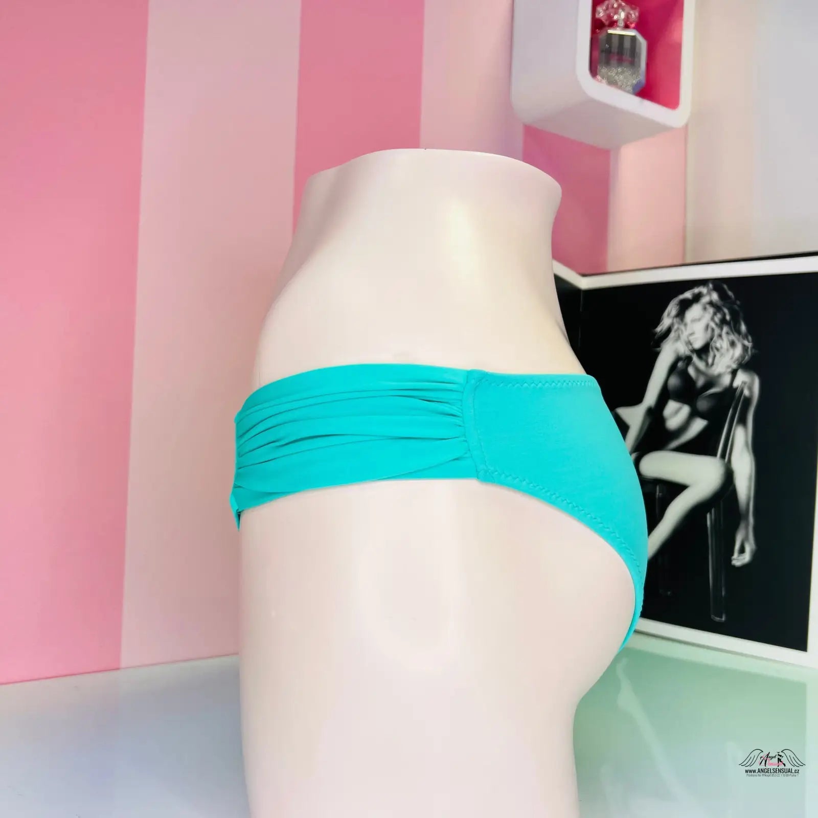 Bílý manekýn s turquoise spodní díl plavek Victoria’s Secret s kamínky a řasením