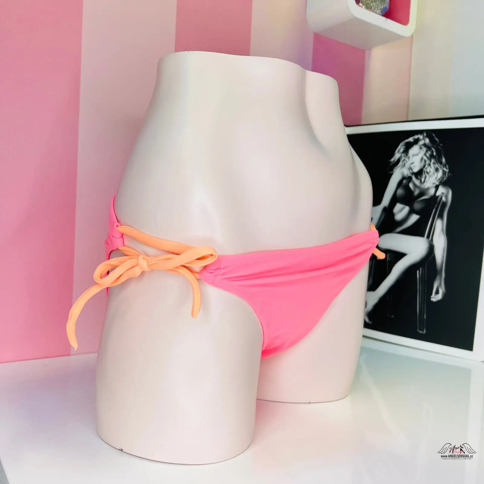 Pink bikini bottom s oranžovými vázáními, elegantní spodní díl plavek Victoria’s Secret
