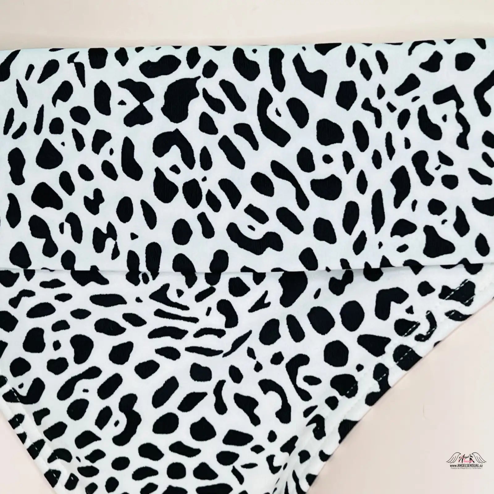 Stylový tygrovaný spodní díl plavek Victoria’s Secret Wild Pattern s vyšším pasem