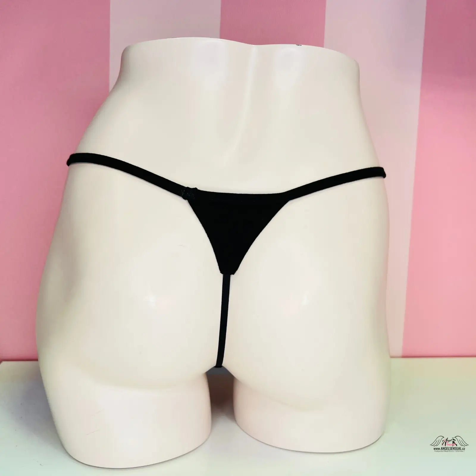 Bílé manekýn tělo v černé tanga Victoria’s Secret String Tanga Set luxusní set pěti kalhotek